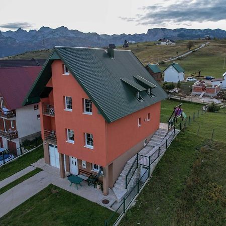 千禧公寓 Žabljak 外观 照片