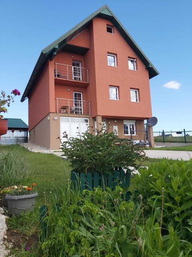 千禧公寓 Žabljak 外观 照片
