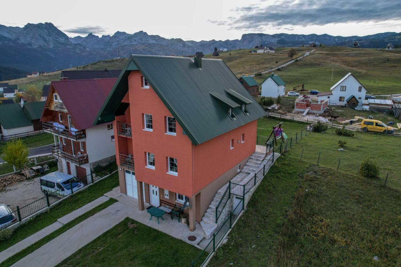 千禧公寓 Žabljak 外观 照片